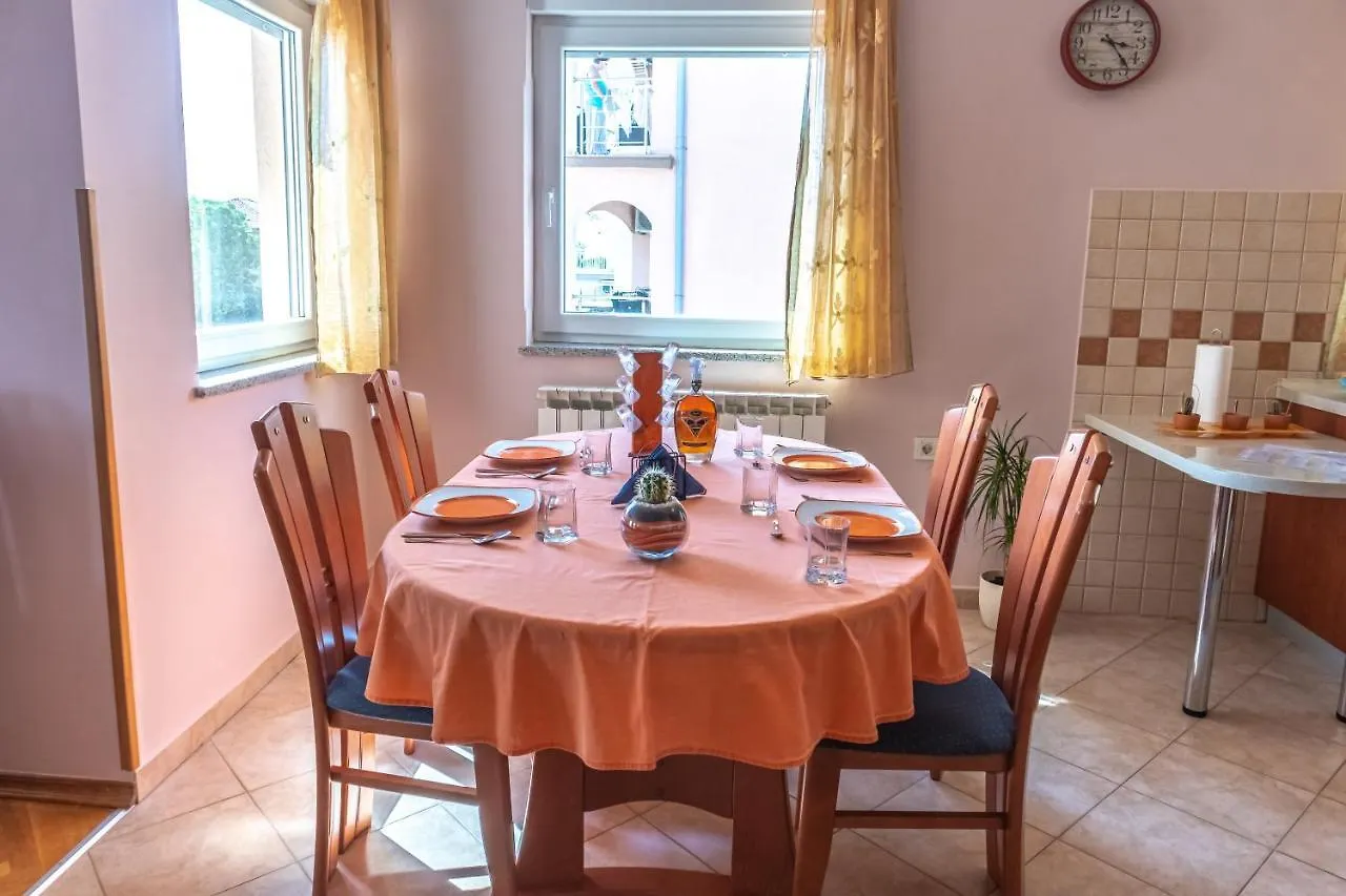 Apartman Dada Apartment Kostrena