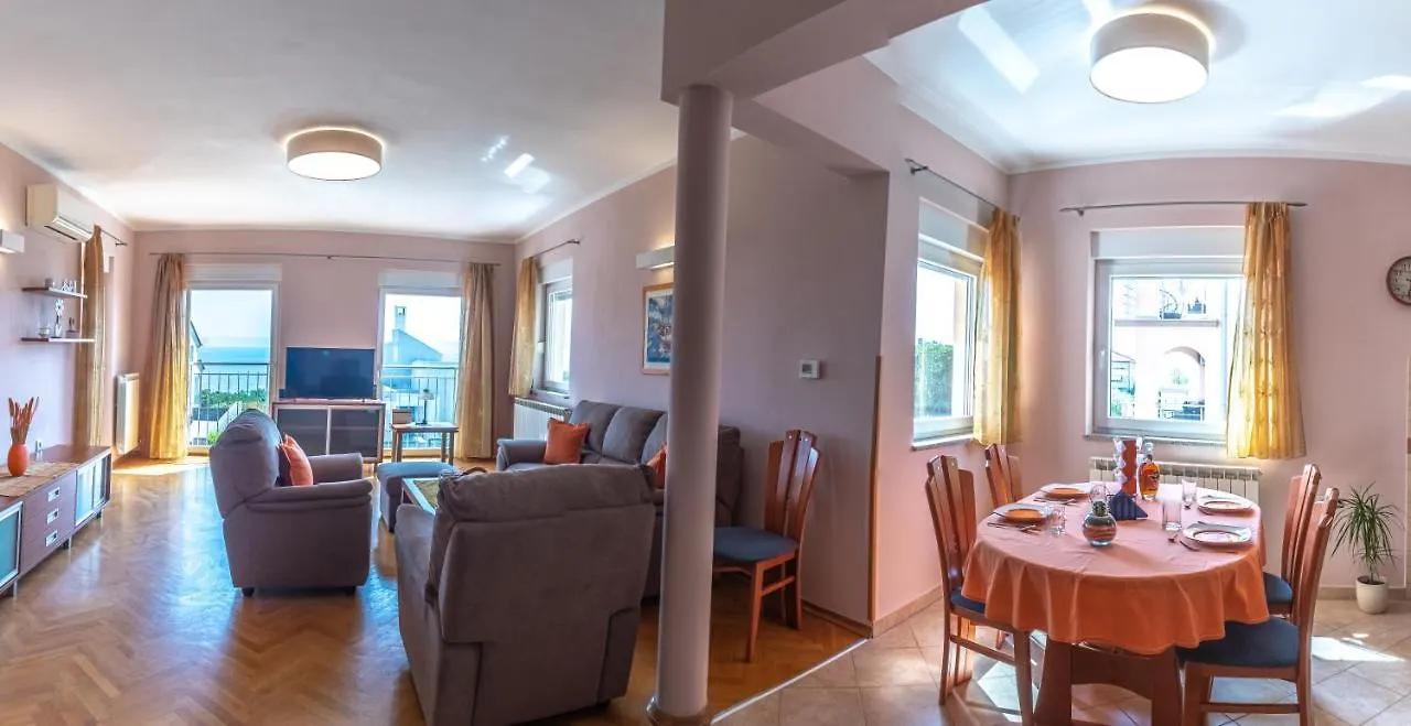 Apartman Dada Apartment Kostrena Croatia